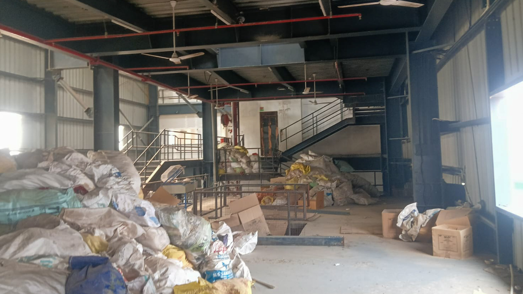 1137.53 square meter Hypothecated Plant & Machinery (Used for indulged in manufacturing various kind of disposable items like plates, bowls, glassware, cutlery etc. from the sugarcane bagasse) lying at Factory Premises. for sale in Reliance Model Eco — photo 4