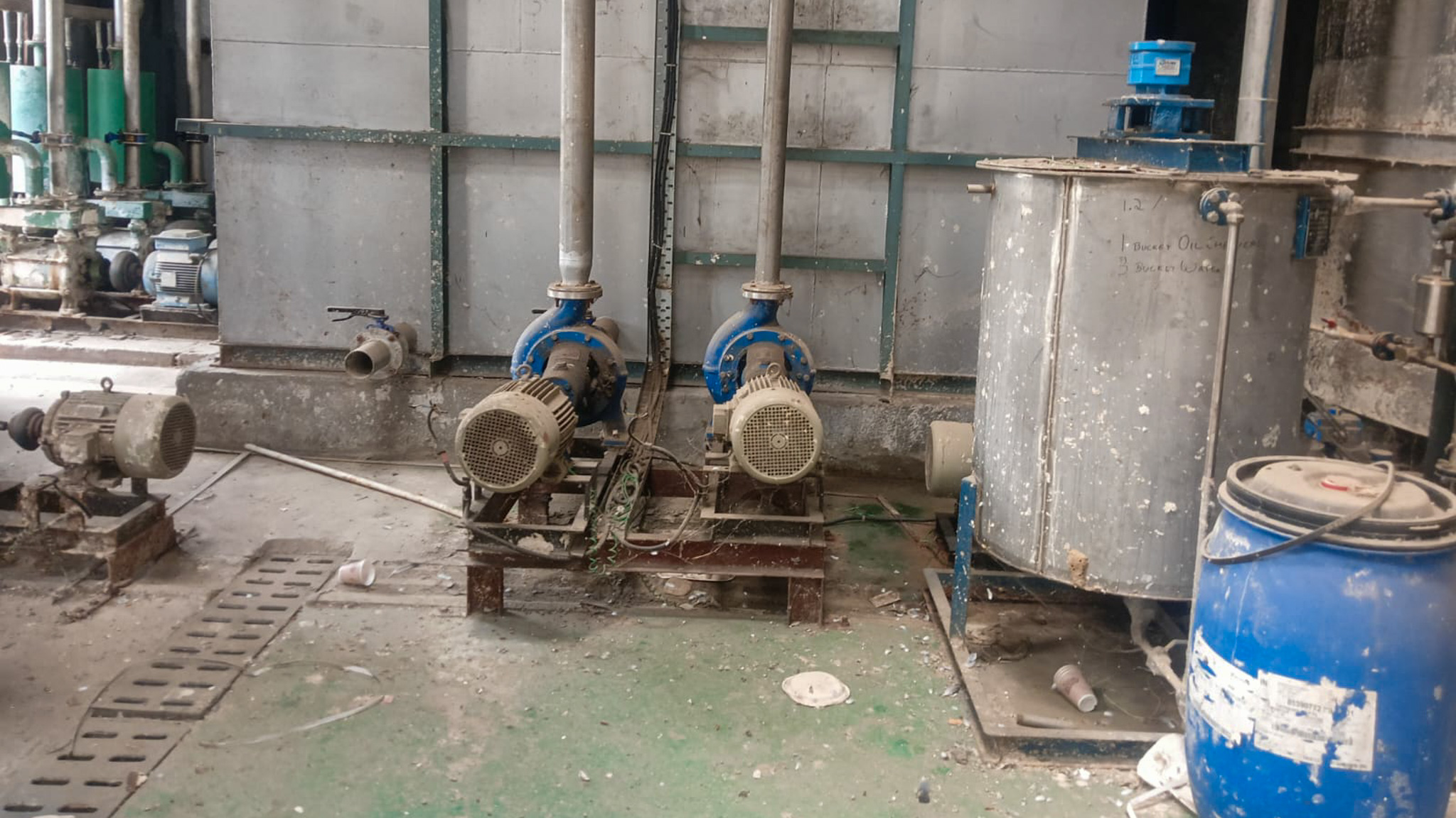1137.53 square meter Hypothecated Plant & Machinery (Used for indulged in manufacturing various kind of disposable items like plates, bowls, glassware, cutlery etc. from the sugarcane bagasse) lying at Factory Premises. for sale in Reliance Model Eco — photo 13