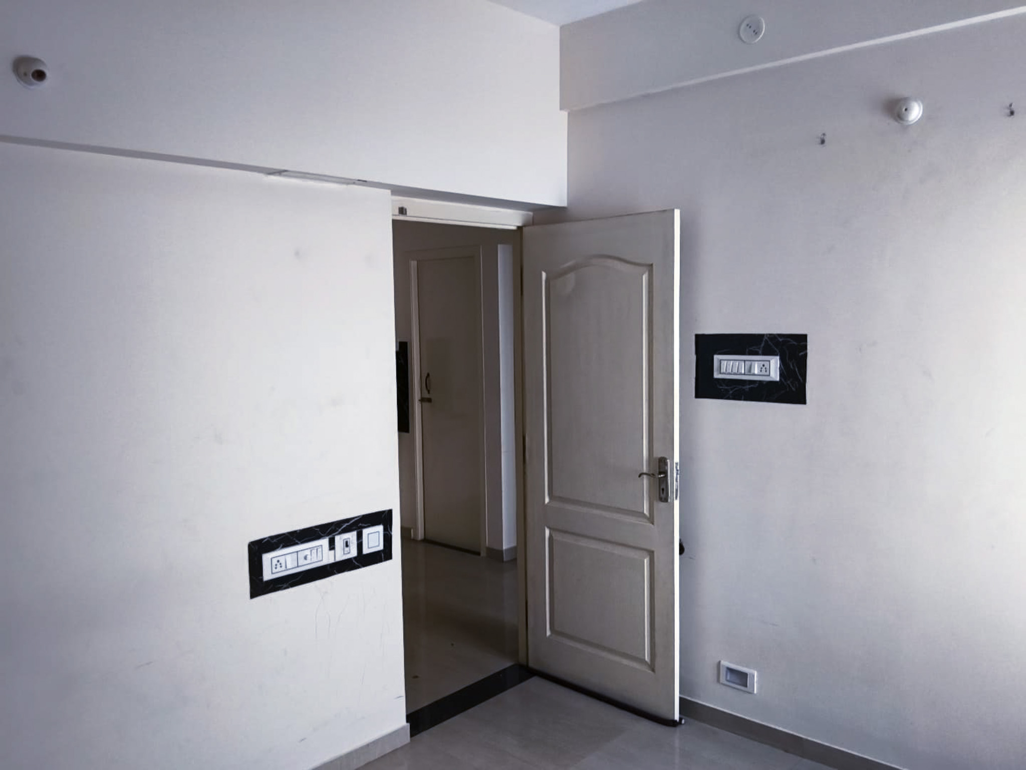 1550 square feet Flat for sale in Mahindra World City — photo 23
