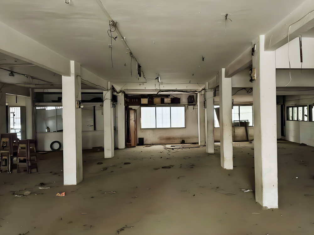 8834 square feet Shops for sale in Surat Surat