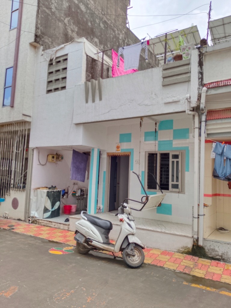 58.52 square meter Individual House for sale in Surat — photo 3