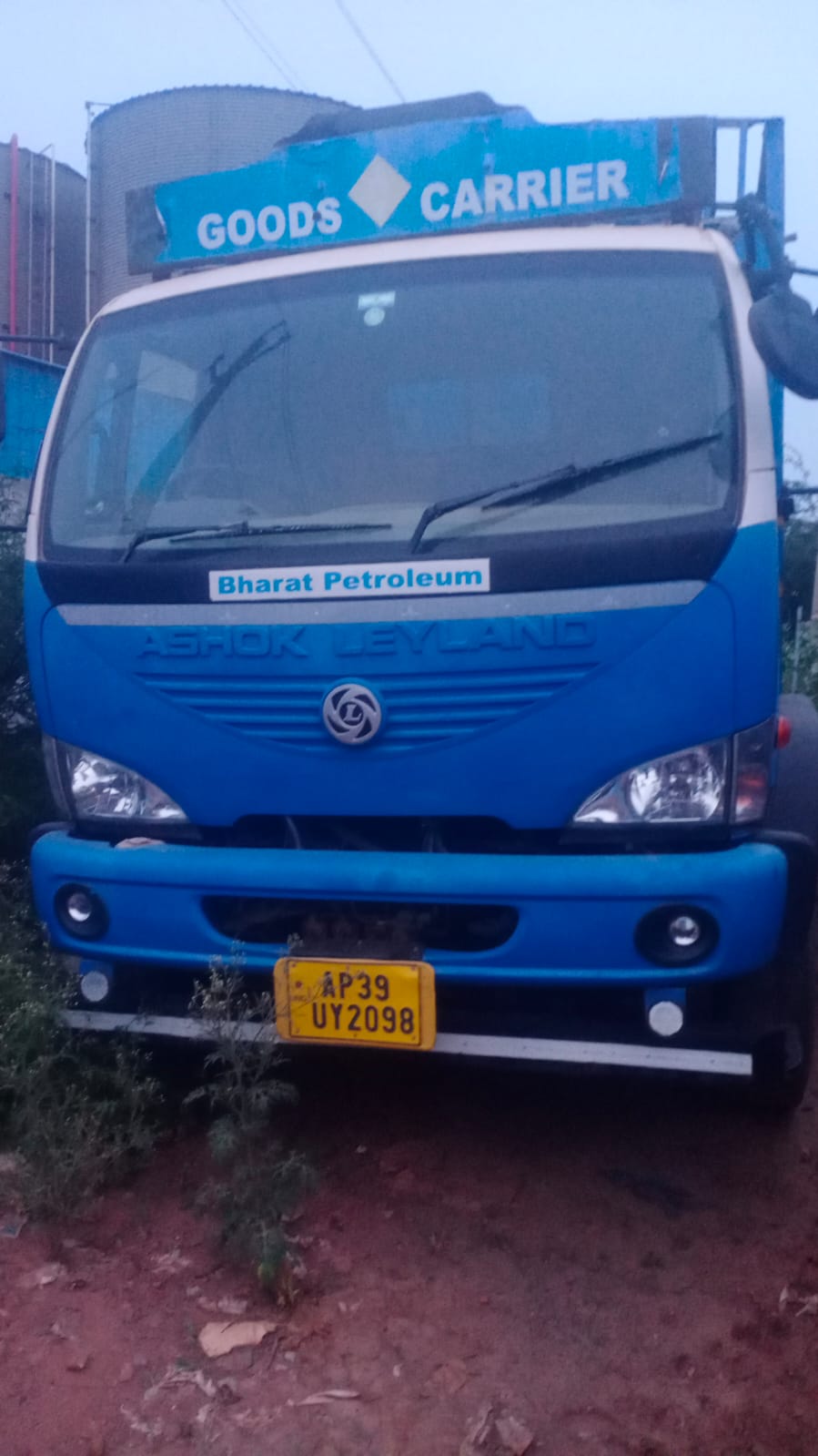 2024 Ashok Leyland Partner 6 Tyre 2820/FSD/11 ft Truck 100000 km 2 years for sale in KAKINADA Kakinada — photo 1