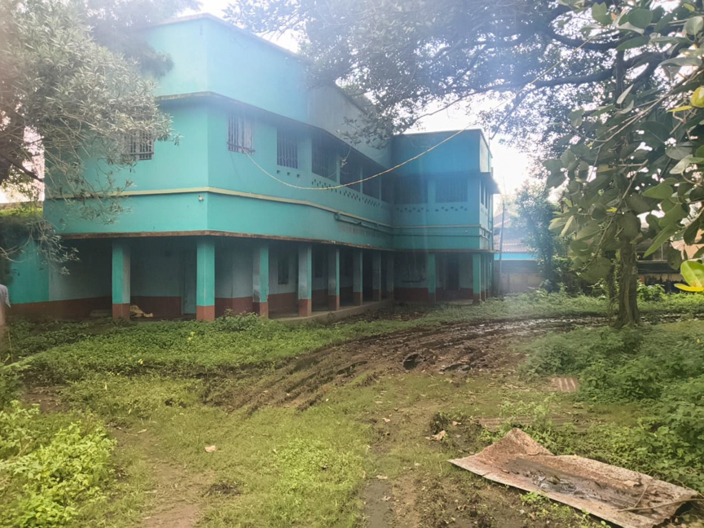 Industrial Plot with Factory Building for sale in Memari — photo 1