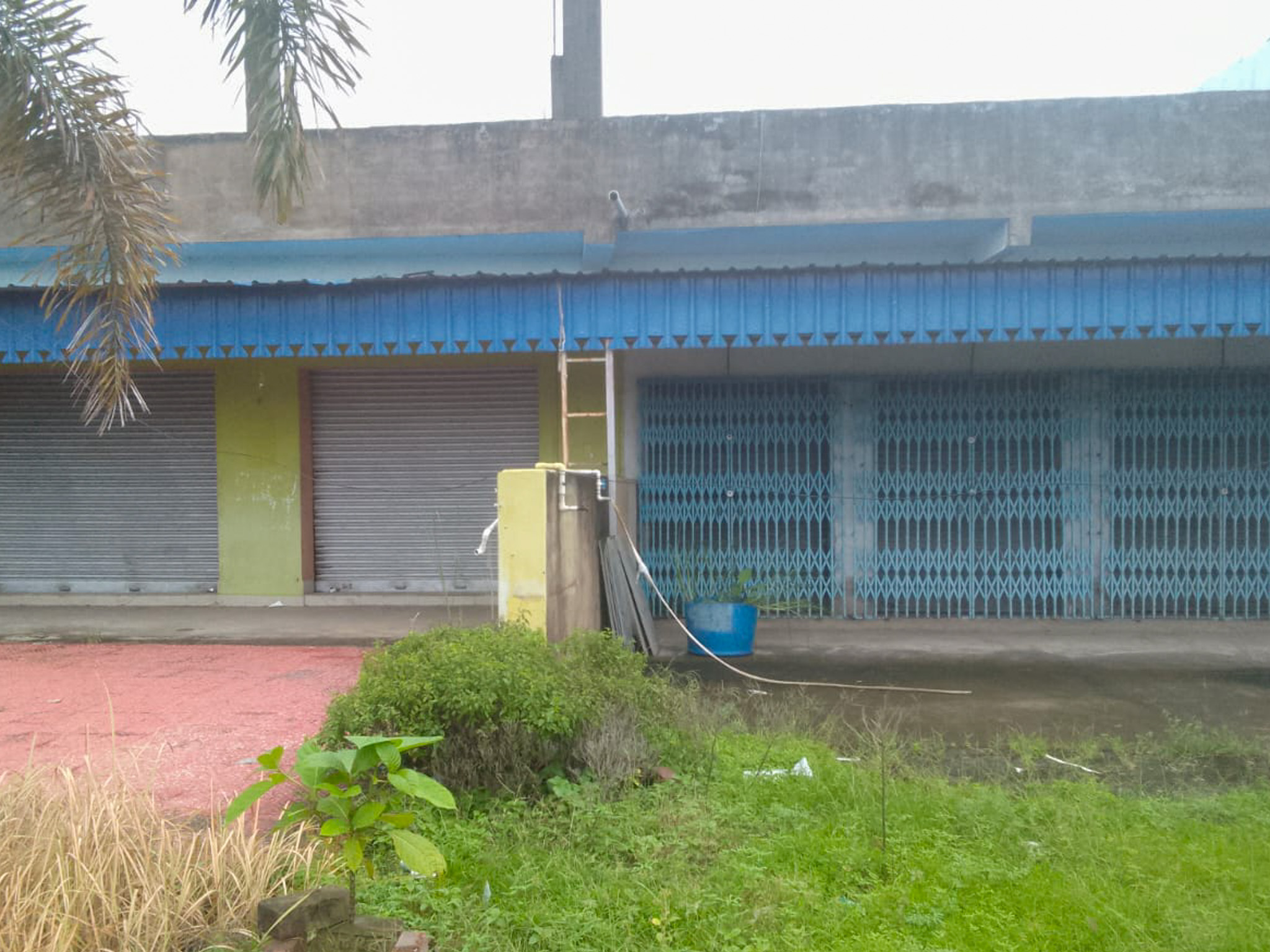 Shops for sale in Sripur — photo 3