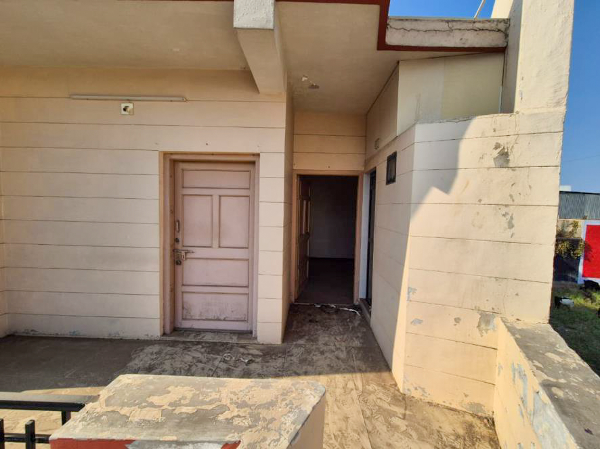 813 square meter Shed with Plant and Machinery for sale in BAMANBORE GIDC Bamanbor Industrial Estate — photo 2
