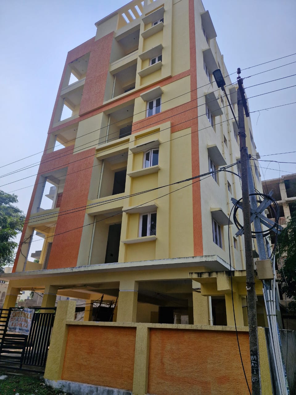 1380 square feet Flat for sale in BAKKAVANI PALEM, POTINAMALLAYYAPALEM,VISAKHAPATNAM-5300141 Madhurawada