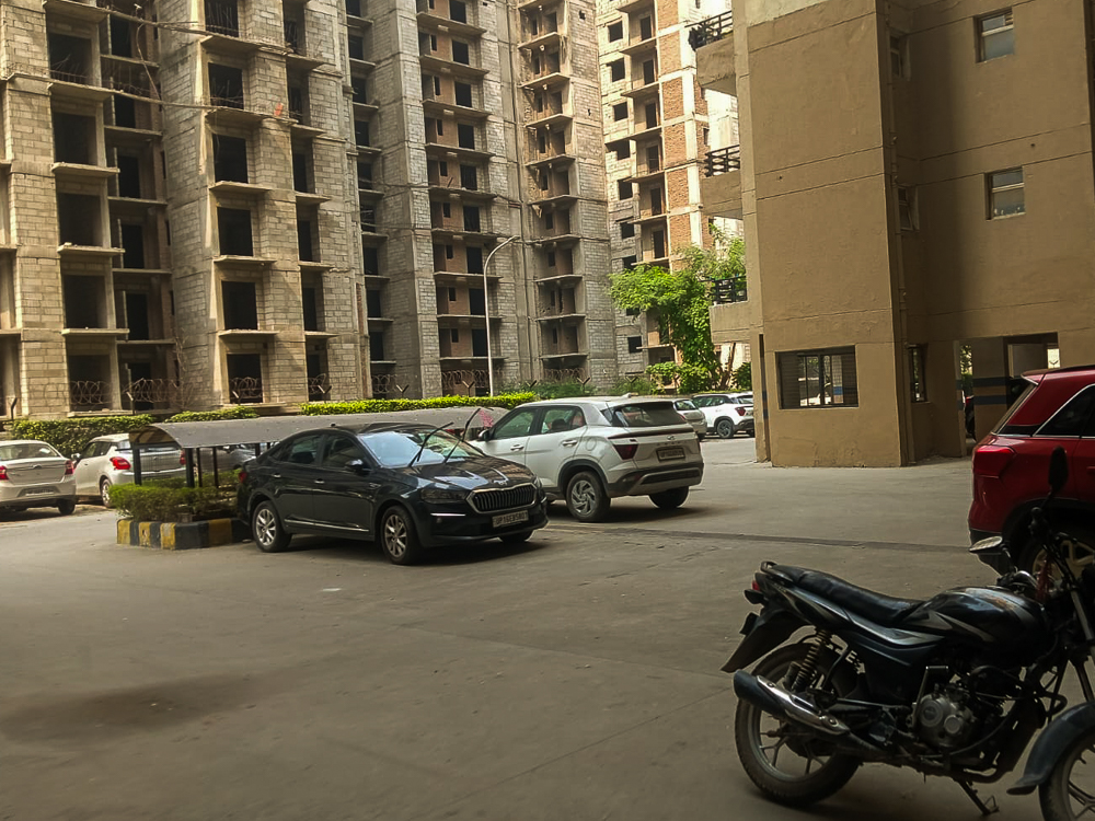 4 BHK Flat for sale in STELLAR JEEVAN, Bisrakh, Greater Noida Greater Noida — photo 25