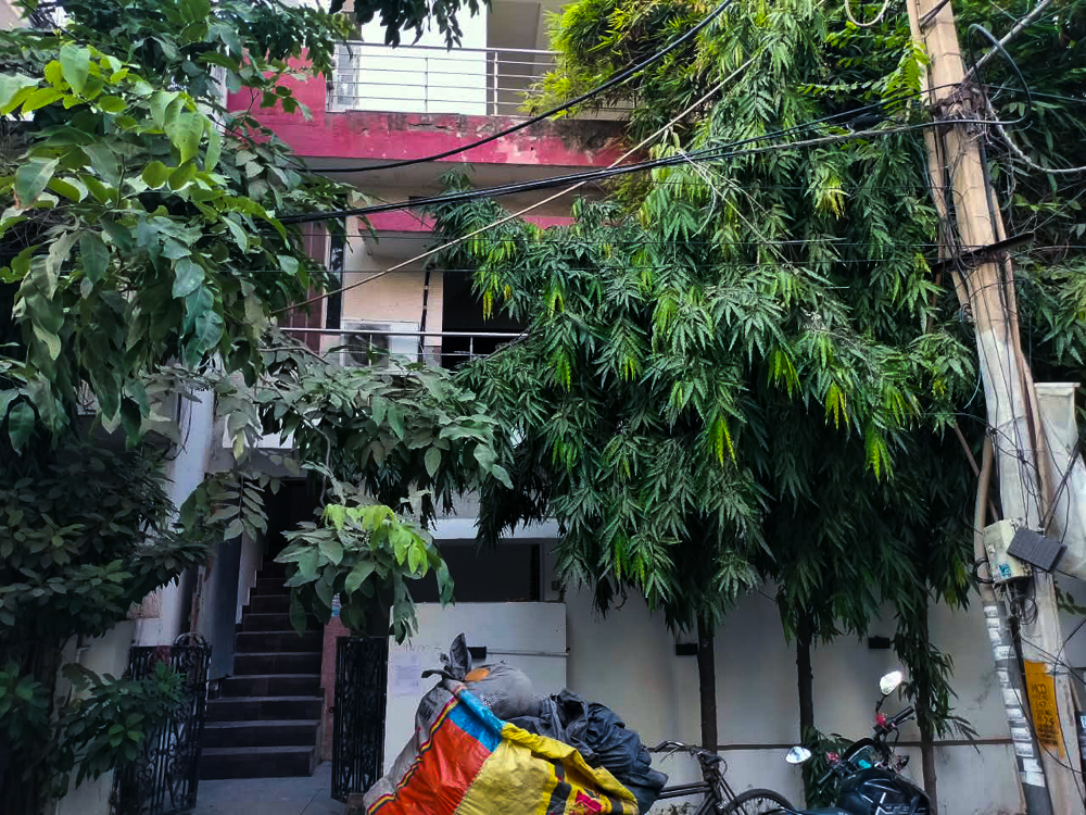 2 BHK Flat for sale in H -5 second floor Block H South Ext New Delhi, South Extention Part-1 New Delhi New Delhi — photo 23