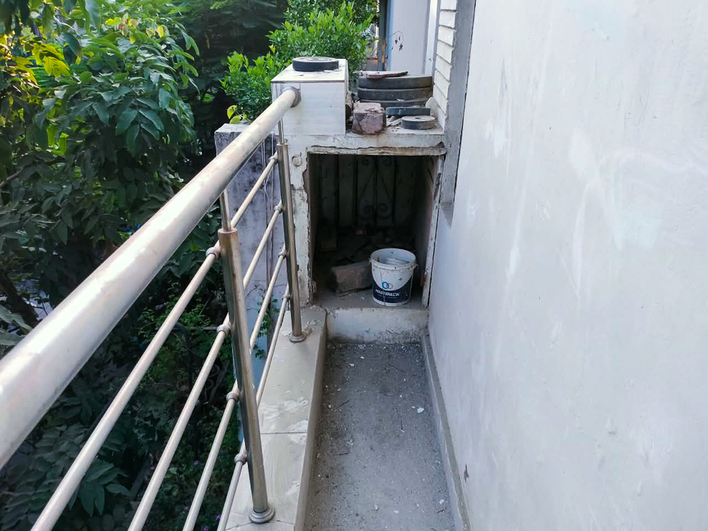 2 BHK Flat for sale in H -5 second floor Block H South Ext New Delhi, South Extention Part-1 New Delhi New Delhi — photo 17