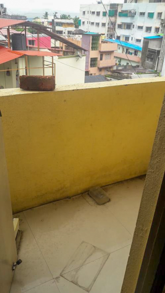 1 BHK Flat for sale in RAJDATTA RESIDENCY, SATARA Satara — photo 2