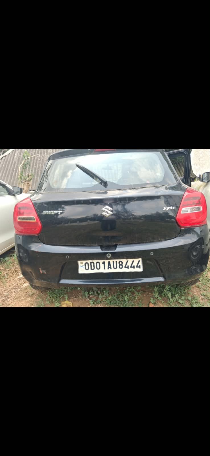 2023 Maruti Suzuki Swift ZXi Hatchback 28000 km 3 years for sale in Sri Ram Parking Yard Bhadrak — photo 3
