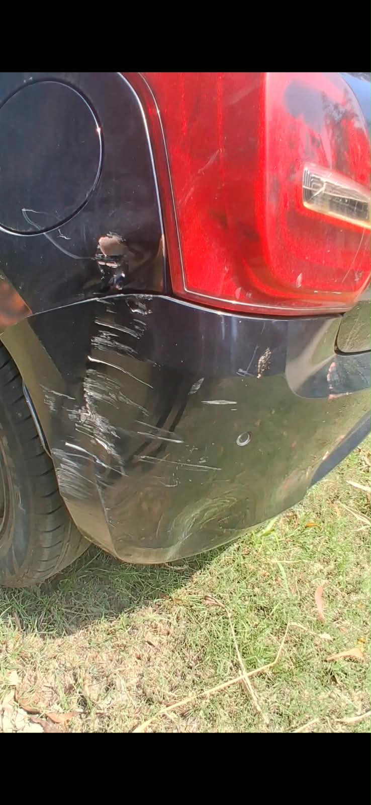 2023 Maruti Suzuki Swift ZXi Hatchback 28000 km 3 years for sale in Sri Ram Parking Yard Bhadrak — photo 2