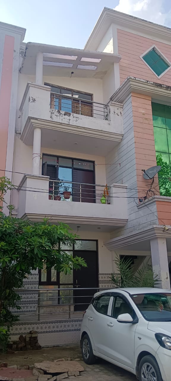 153.3 square meter Flat for sale in Space Vatika Mauja Baipur Tehsil and Distt Agra UP- 282007 Agra — photo 2