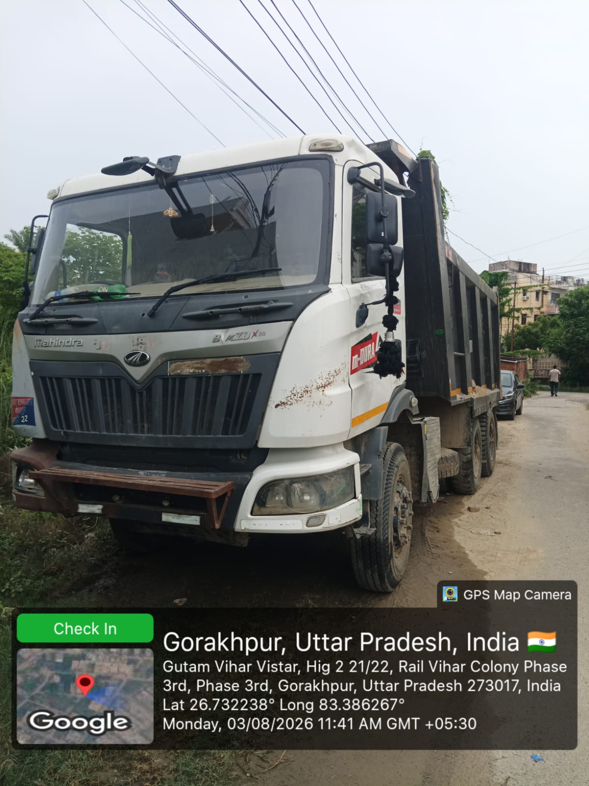 2024 Mahindra & Mahindra Blazo X 28 Tipper Tipper Tipper 120000 km 2 years for sale in SIKTAUR Gorakhpur — photo 1