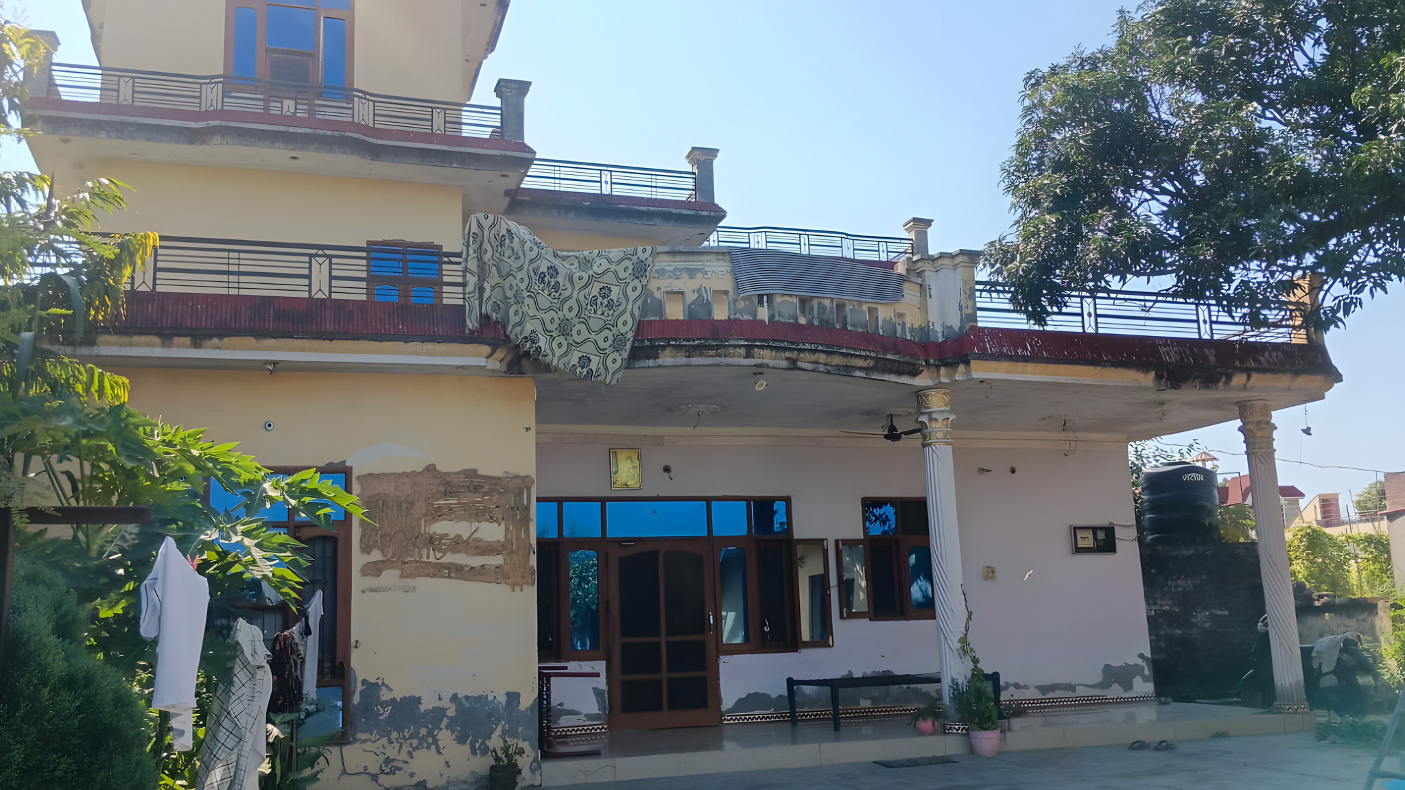 125 square meter Individual House for sale in PUBEWAL TEHSIL HAROLI Santokhgarh