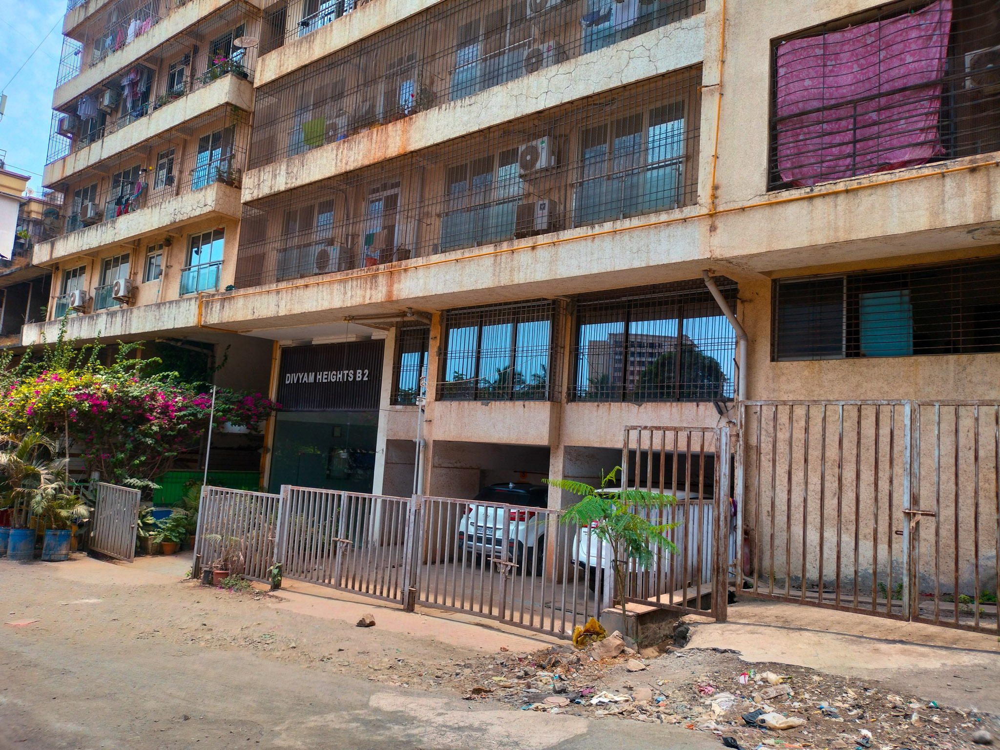 Flat for sale in Mumbai — photo 2