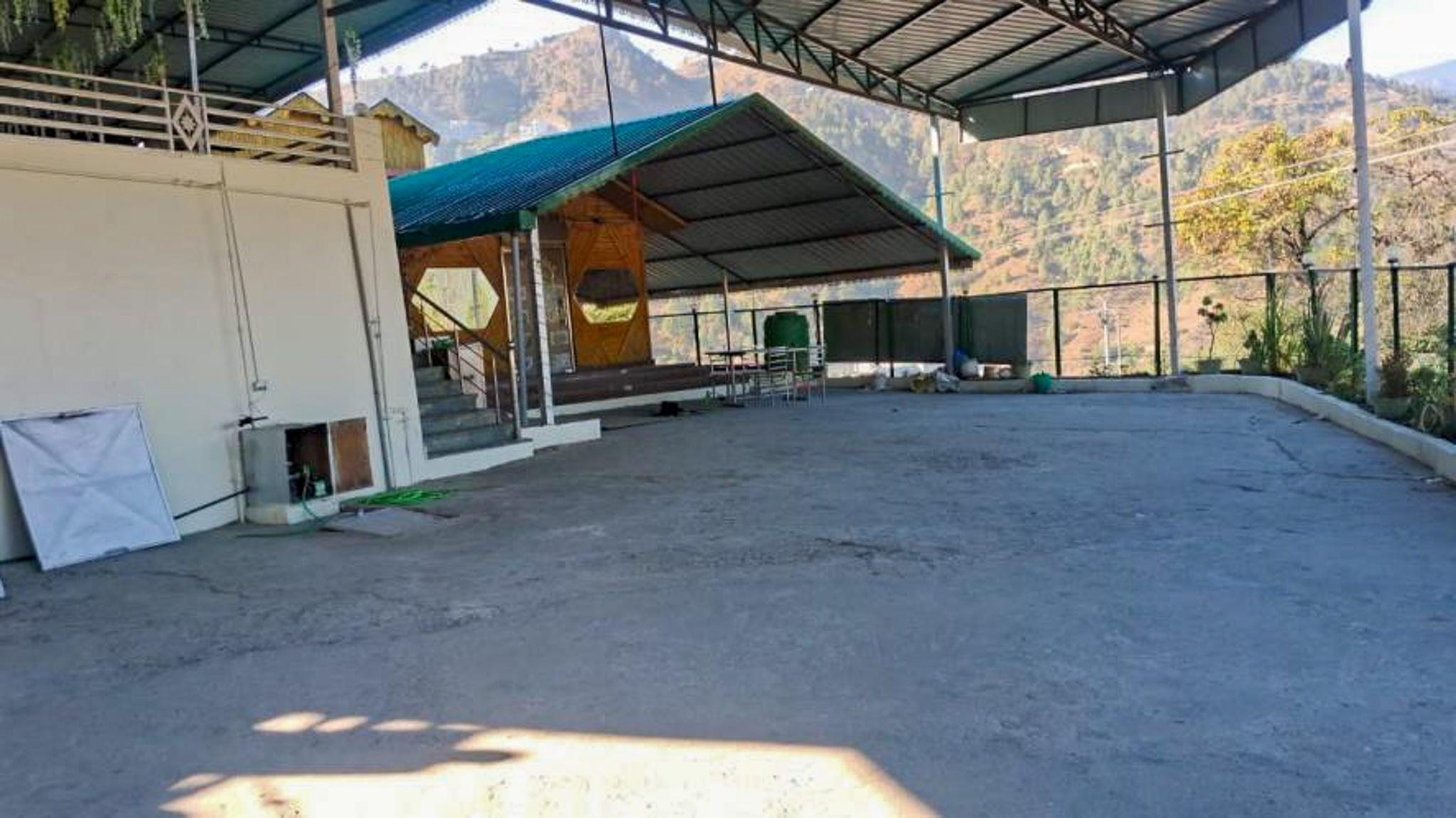700 square meter Hotel for sale in Dharasu Marg chamba Chamba — photo 3