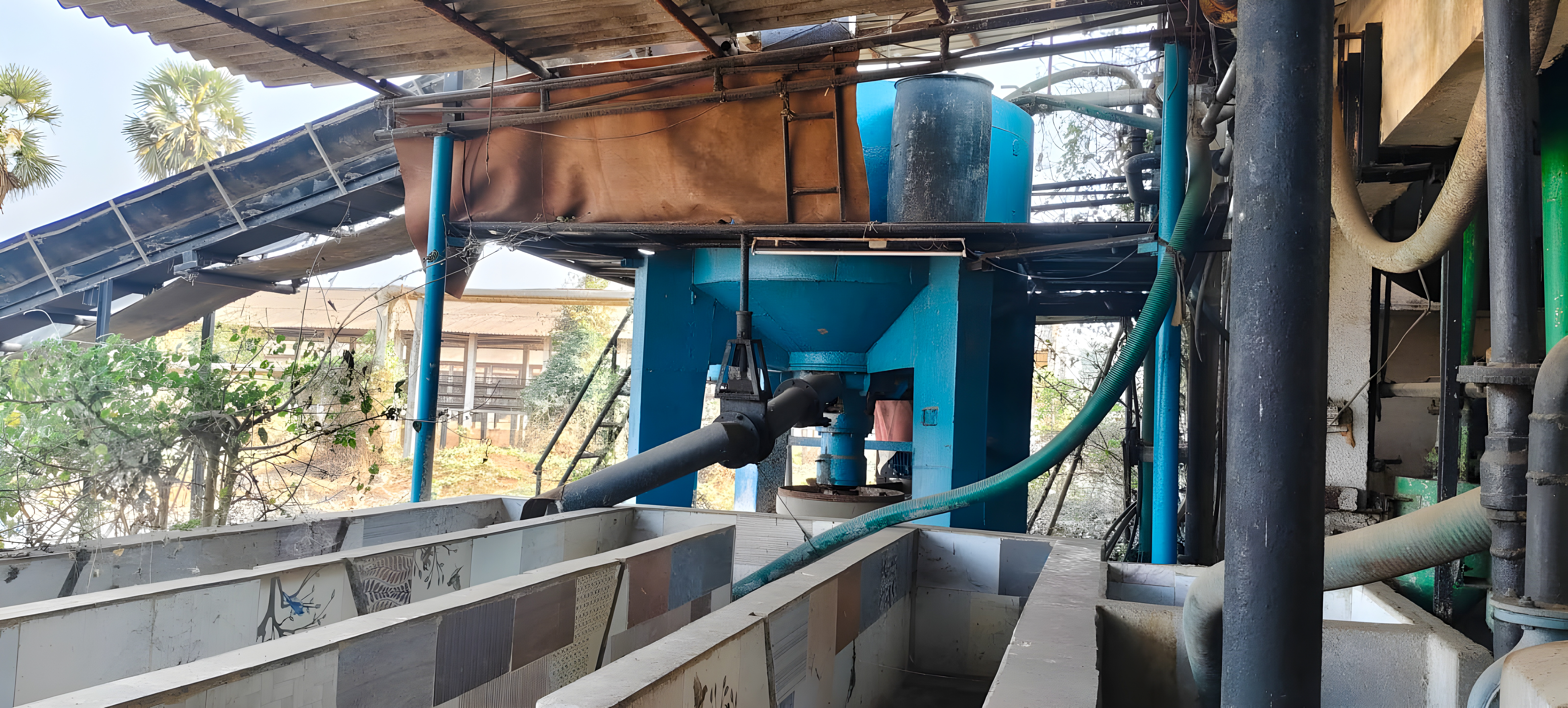 Shed with Plant and Machinery for sale in UNGUTURU Chebrole Khandrika — photo 2