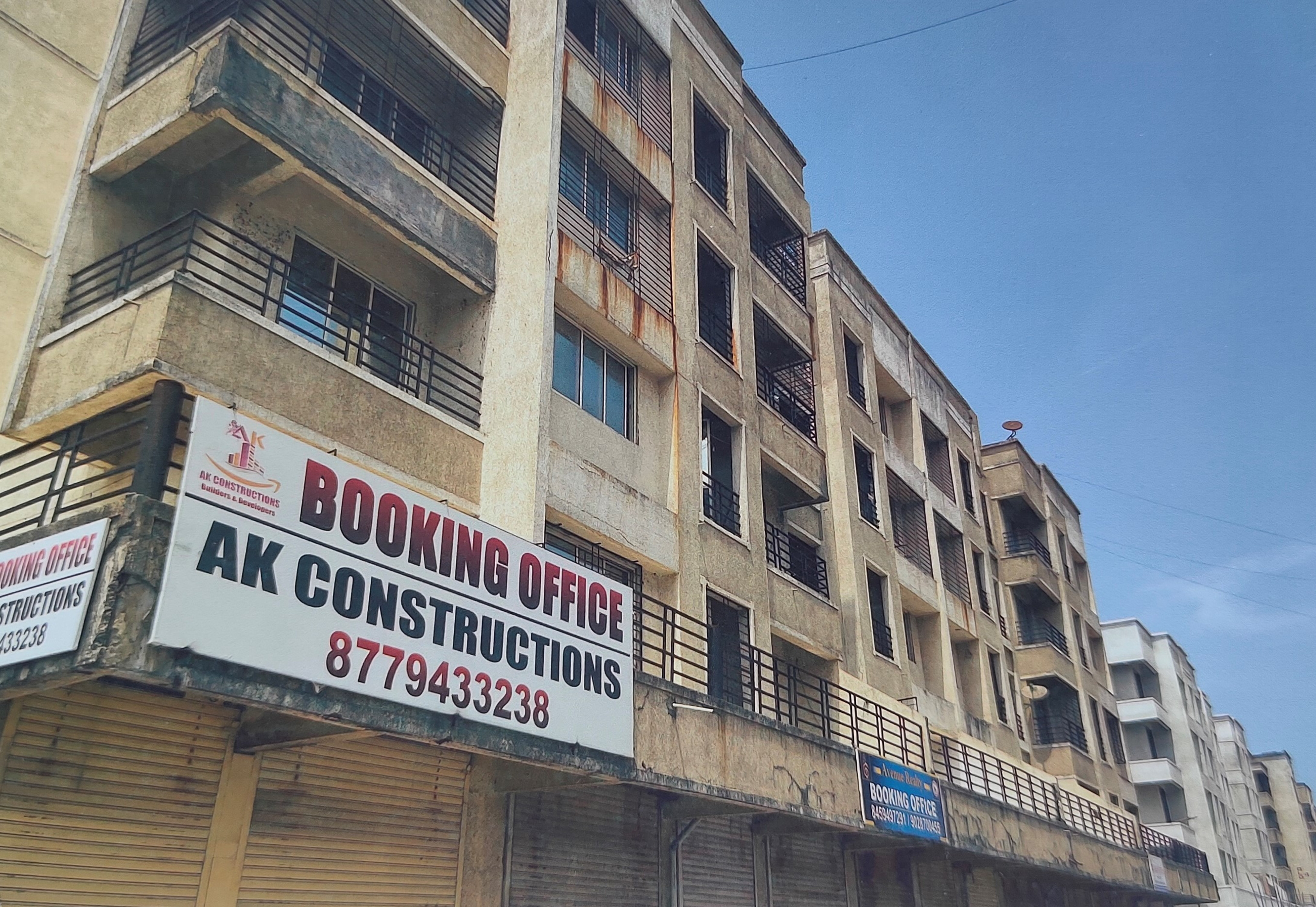 1 BHK Flat for sale in UNITED REGENCY, APPROX 6 KM FROM BOISAR WEST SIDE RAILWAY STATION AND ALL AMENITIES ARE WELL CONNECTED. Palghar