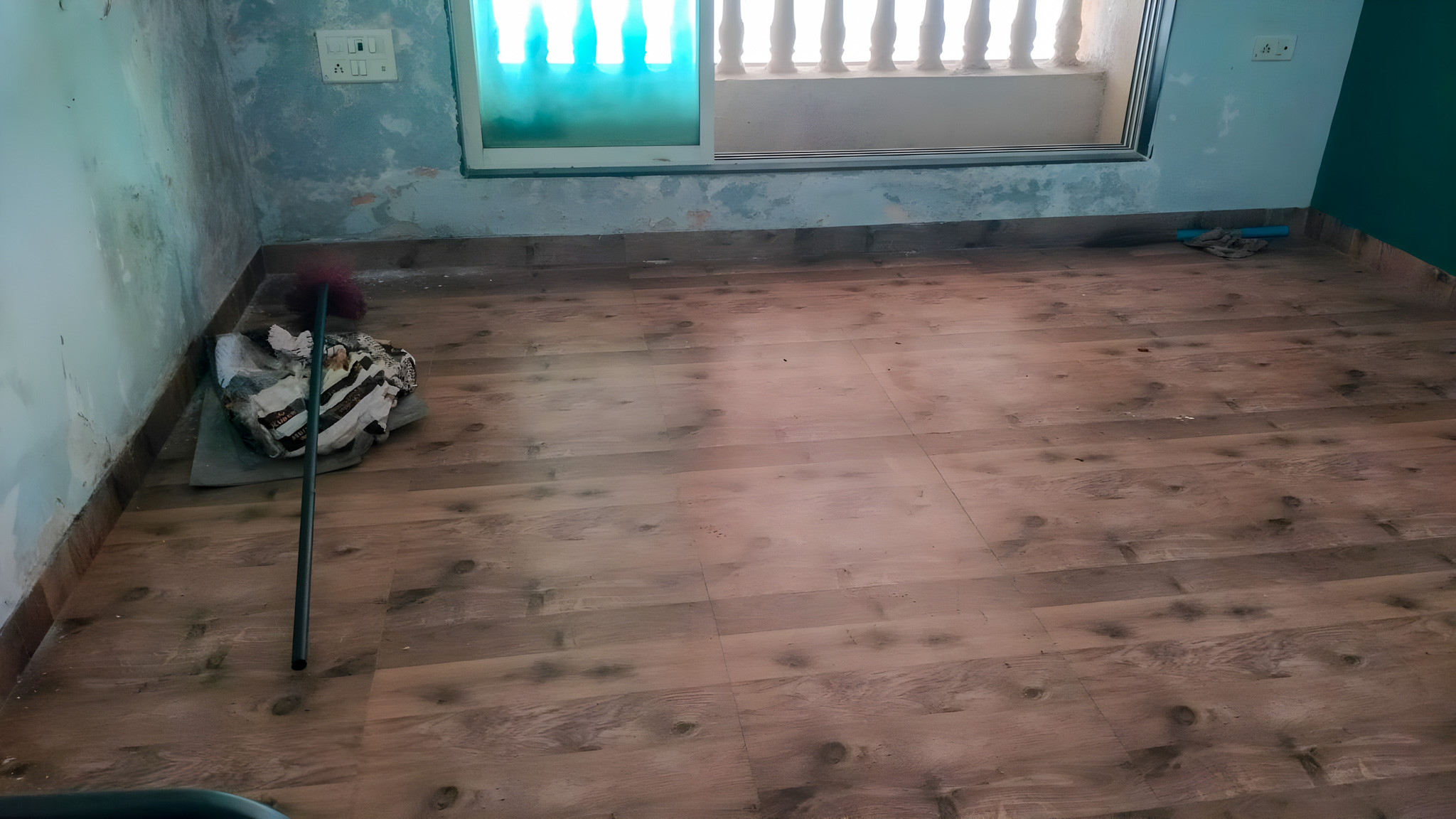 4 BHK Flat for sale in Reyhaan Terrace, Jogeshwari Mumbai — photo 12