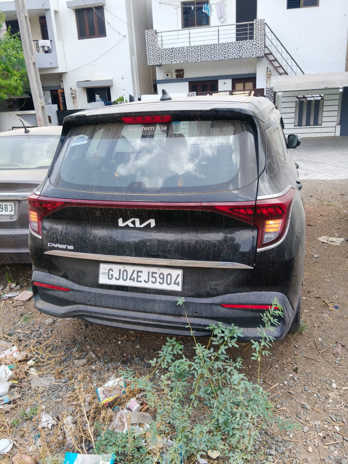 2024 Kia Carens Premium MPV 34116 km 2 years for sale in KALIYABID Bhavnagar — photo 2