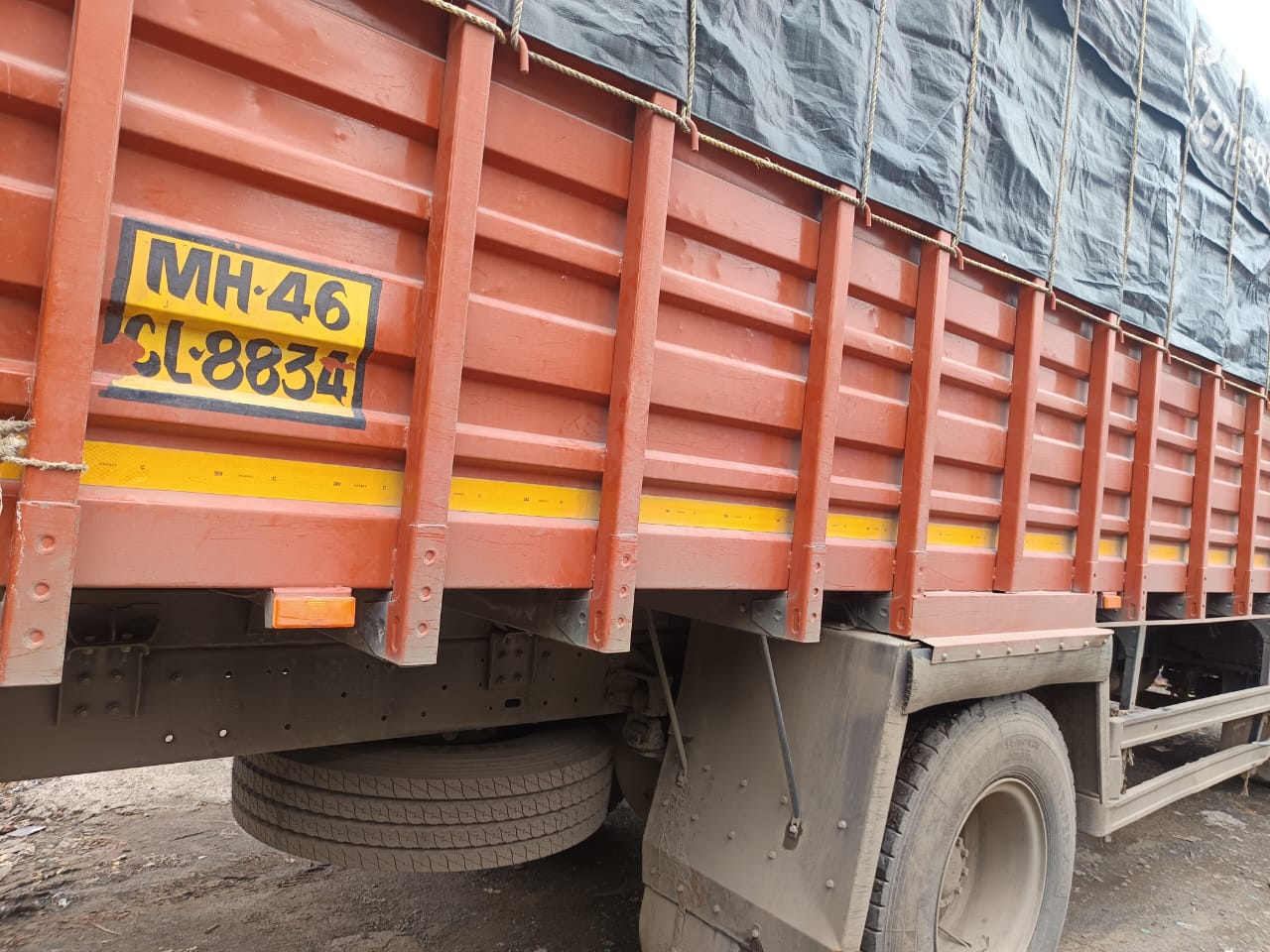 COMMERCIAL VEHICLE for sale in Thane — photo 2