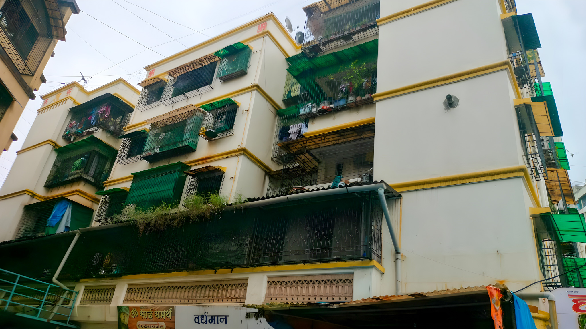 448 square feet Flat for sale in HARISARSHAN APARTMENT JARI MARI MANDIR ROAD KALYAN EAST Kalyan — photo 1