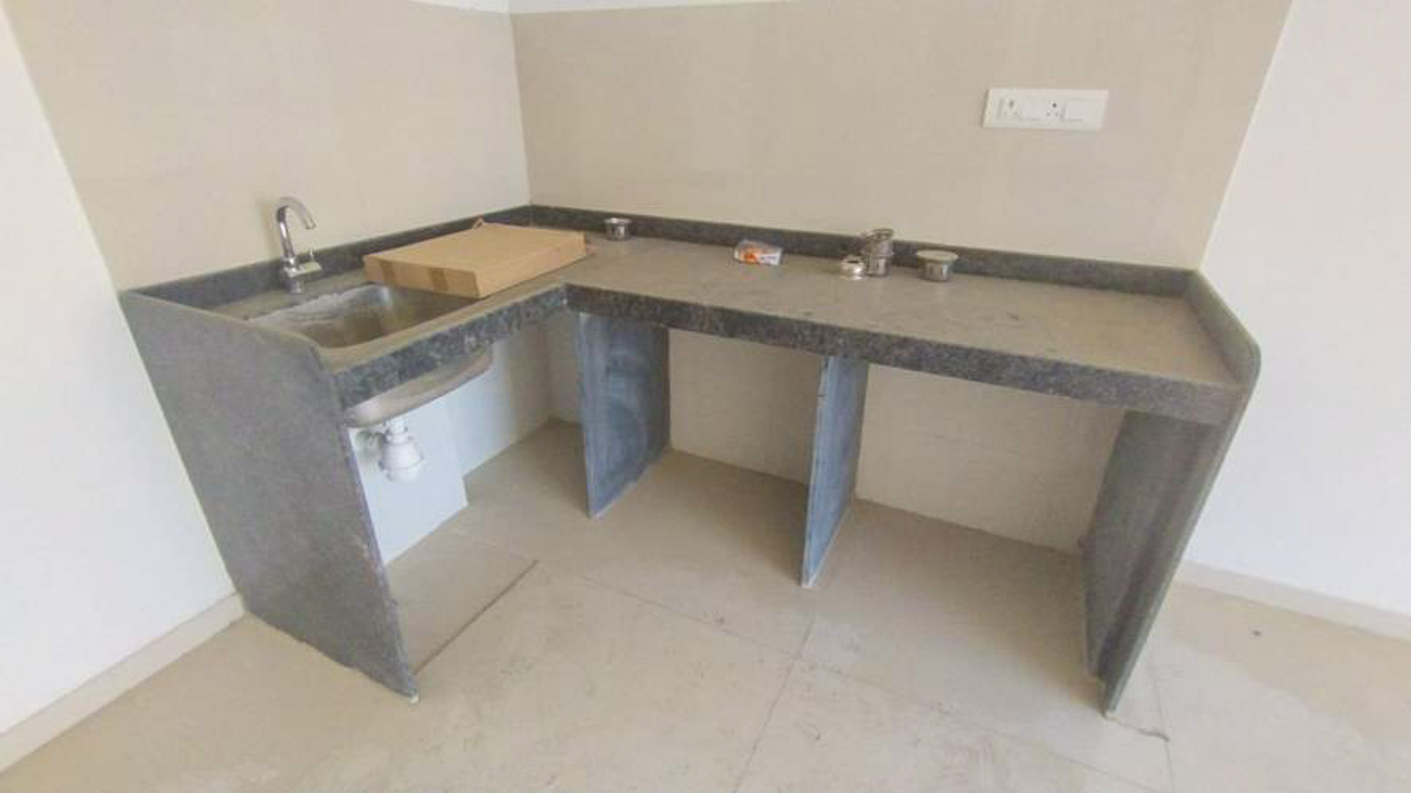 333 square feet Flat for sale in Kalyan Kalyan — photo 8