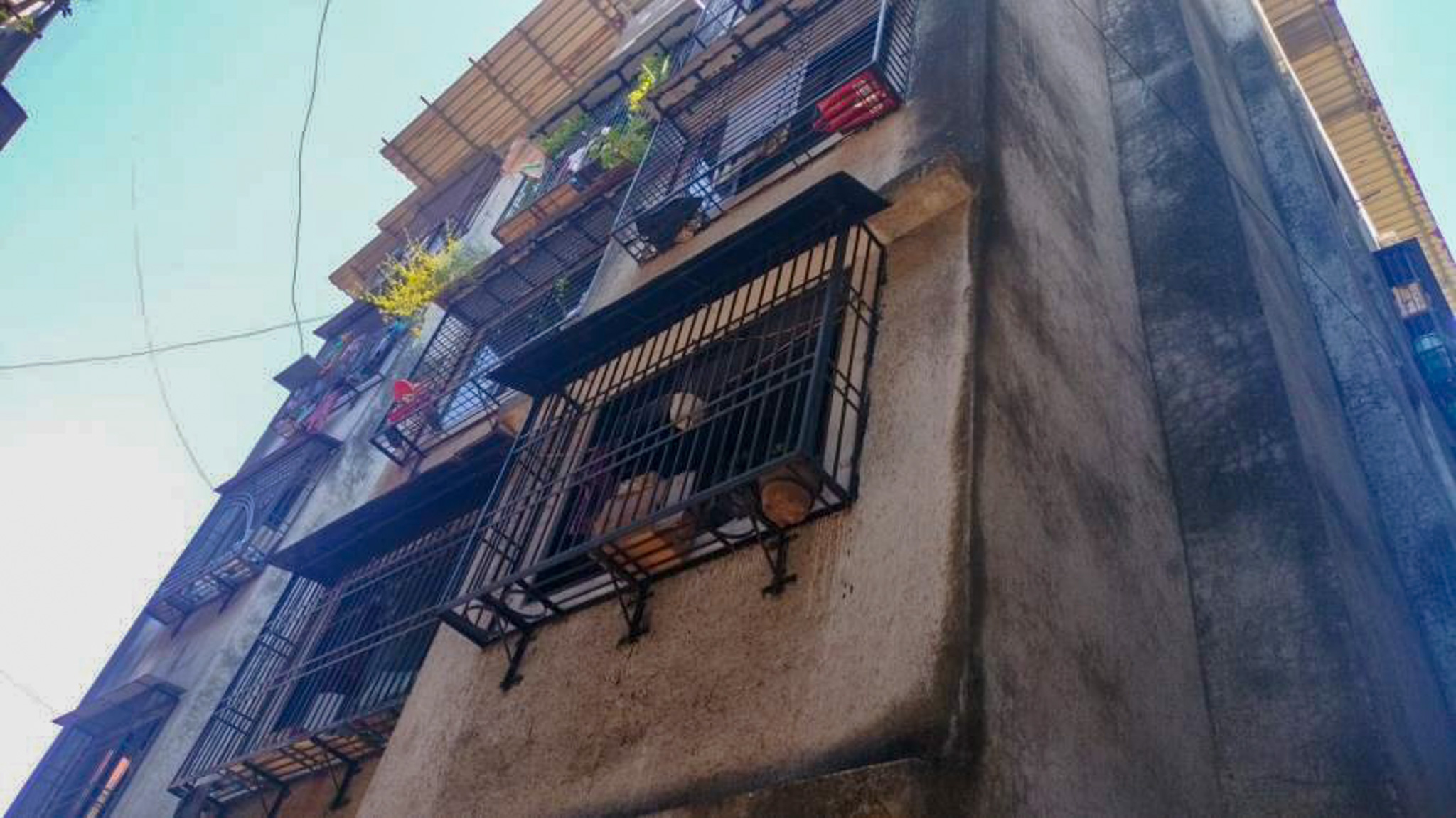 Flat for sale in Bhiwandi