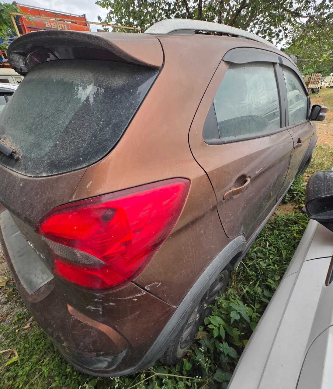 2019 Ford Endeavour Titanium 2.0 4x2 AT SUV 85000 km 7 years for sale in VK ENTERPRISES Bengaluru — photo 3
