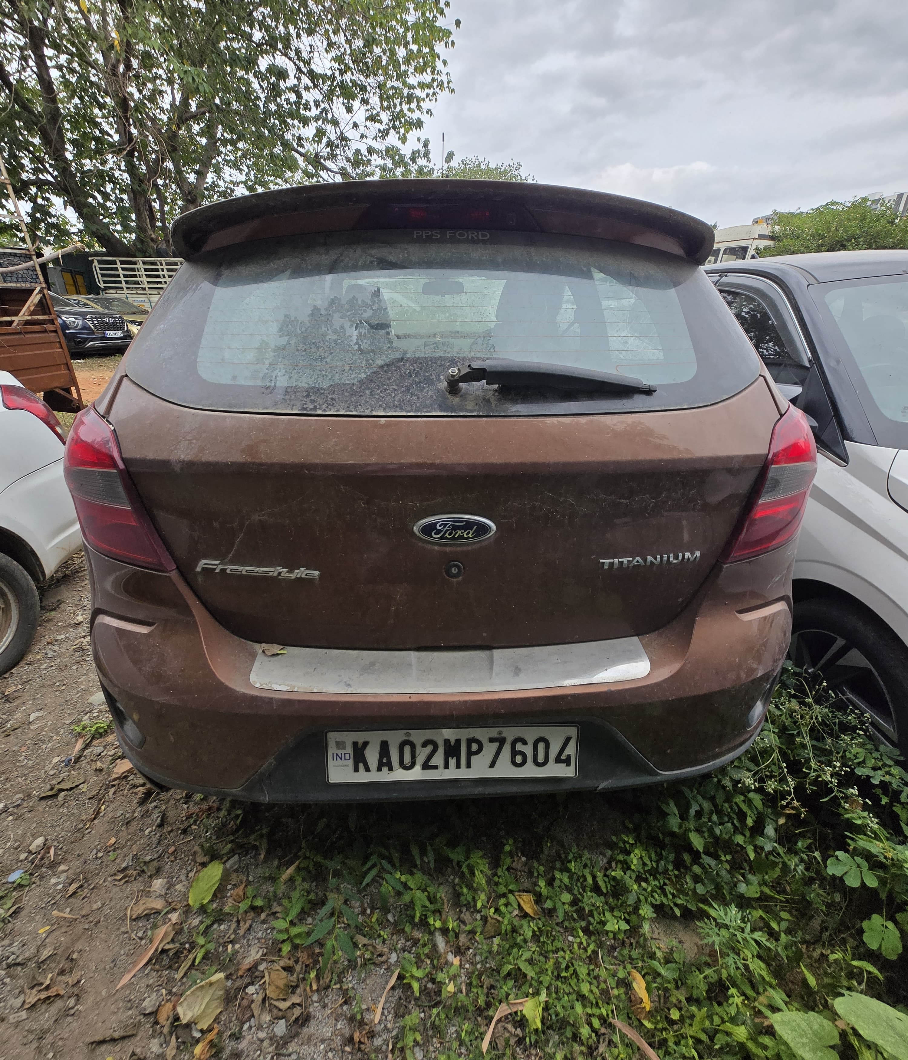 2019 Ford Endeavour Titanium 2.0 4x2 AT SUV 85000 km 7 years for sale in VK ENTERPRISES Bengaluru — photo 2