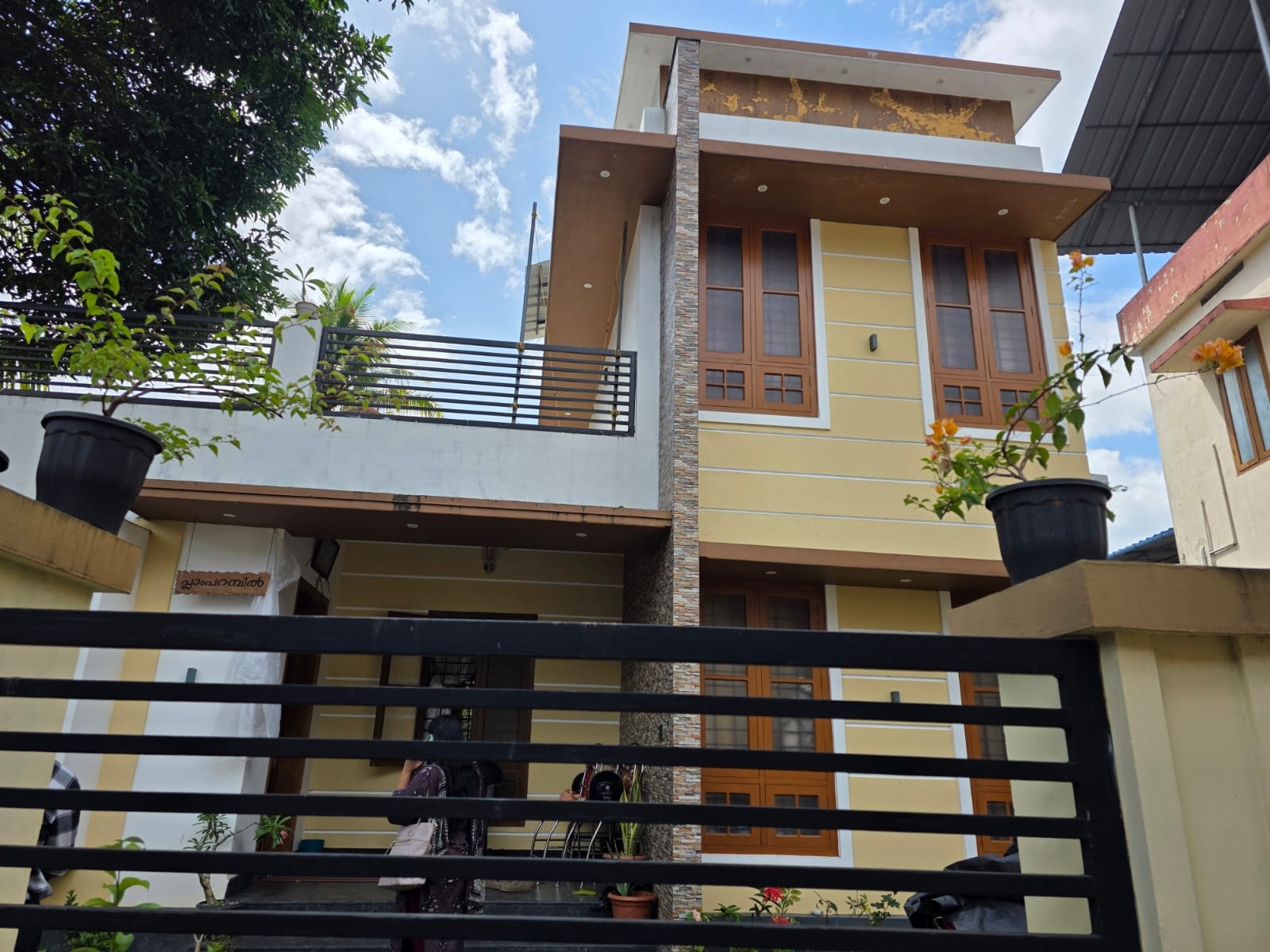 85 square feet Individual House for sale in Thiruvalla