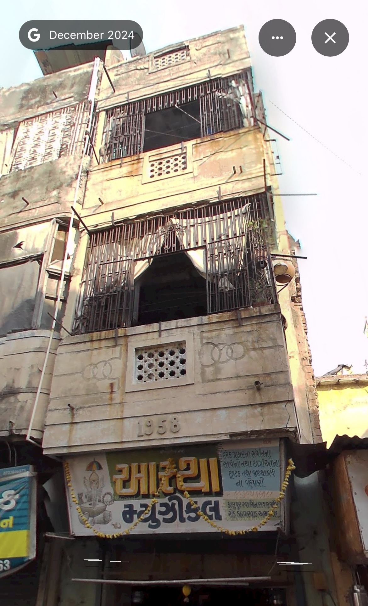 117 square meter Individual House for sale in Dabgarwad, Kalupur Ahmedabad