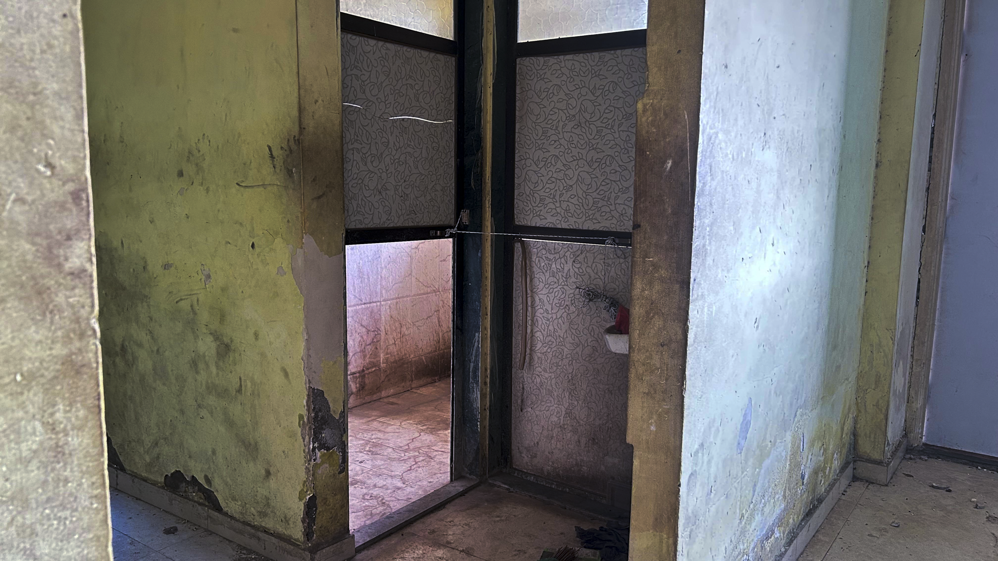 855 square feet Flat for sale in Near Apex Heights Umbergaon — photo 11