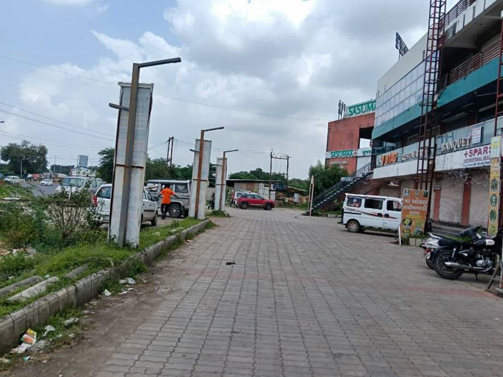 Shops for sale in GIDC Halol 2 — photo 3