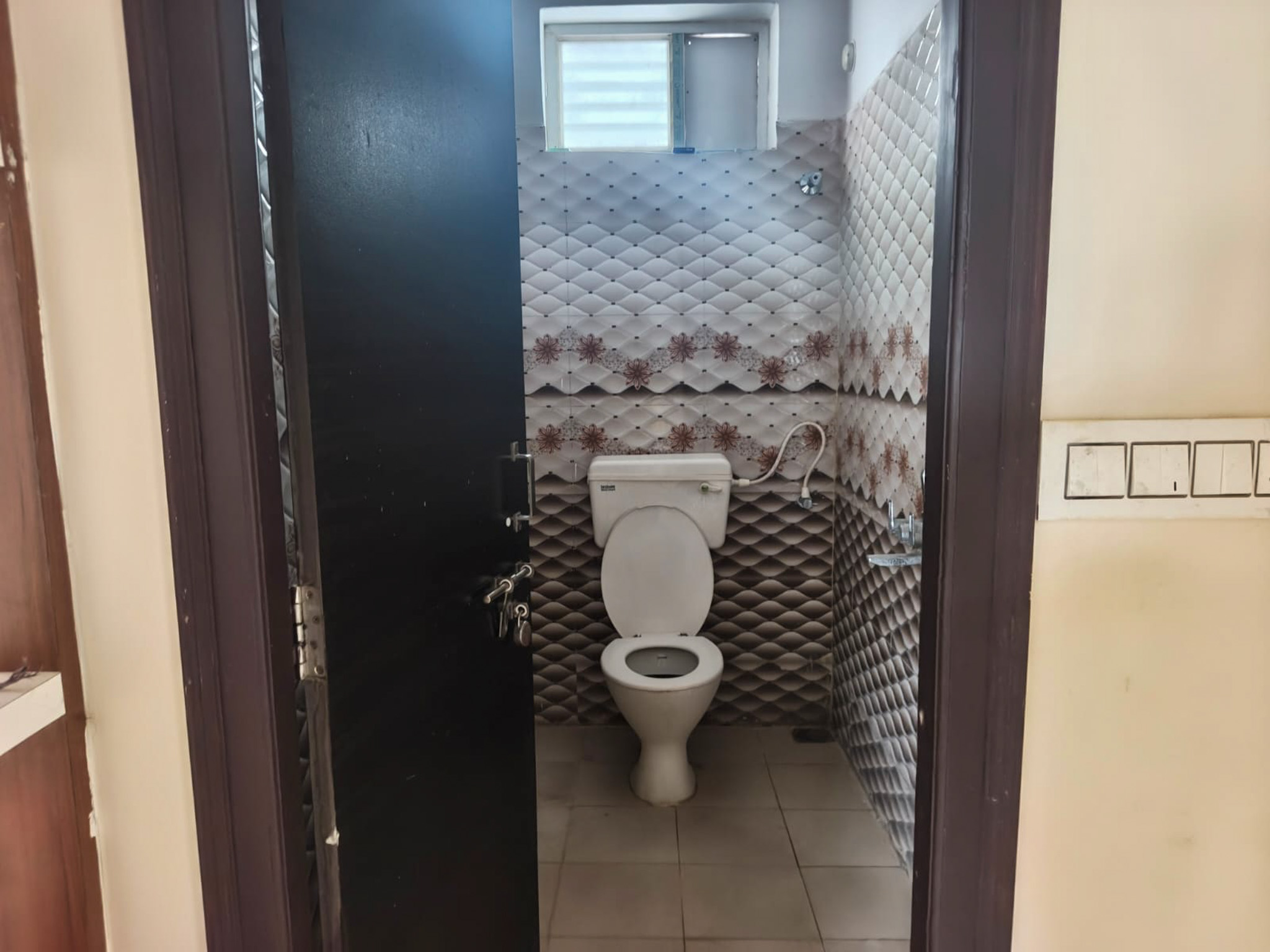 969 square feet Flat for sale in WARANGAL Hanumakonda — photo 16