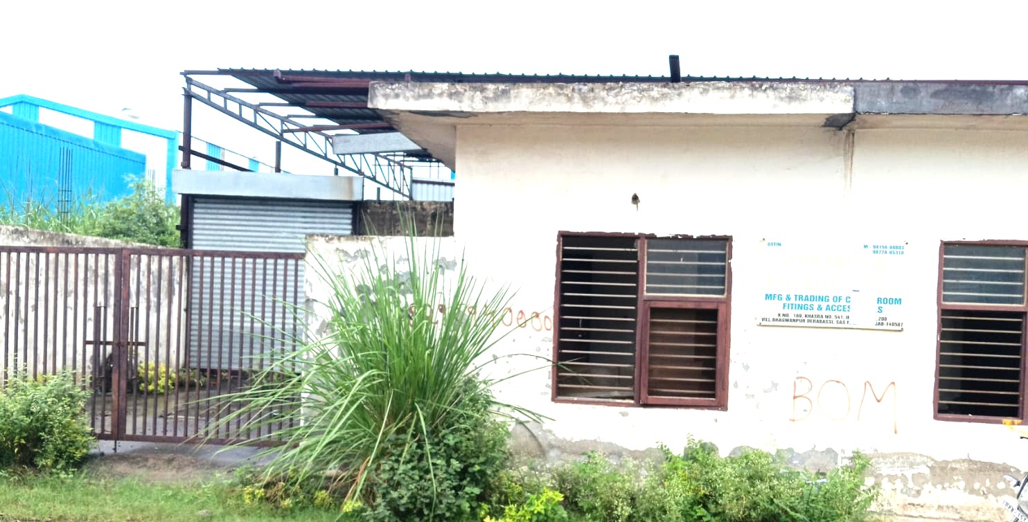 Industrial Plot with Factory Building for sale in Dera Bassi — photo 2