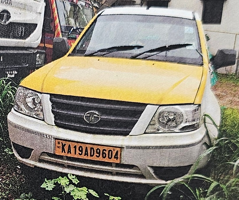 TATA YODHA CREW CABIN4X2VXBSVI GOODS CARRIER WITH REG NO KA19 AD 9604 for sale in GORIGUDDA Mangaluru — photo 2