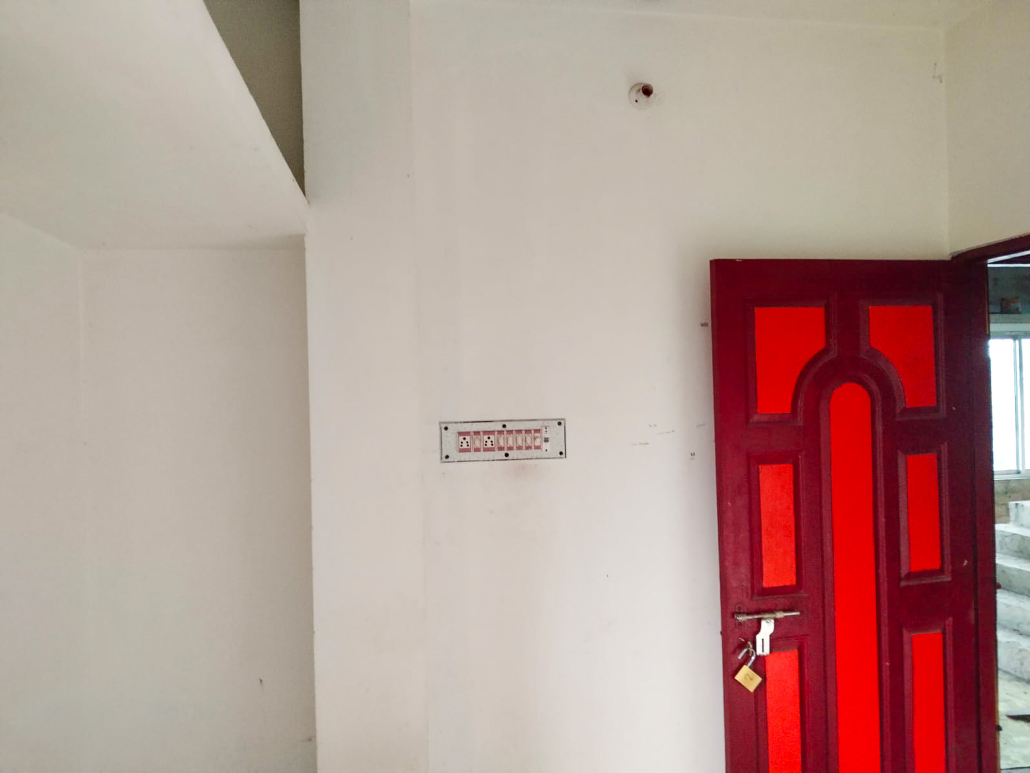 2 BHK Flat for sale in MEGHDOOT APARTMENT, BANSDRONI, REGENT PARK Kolkata — photo 10