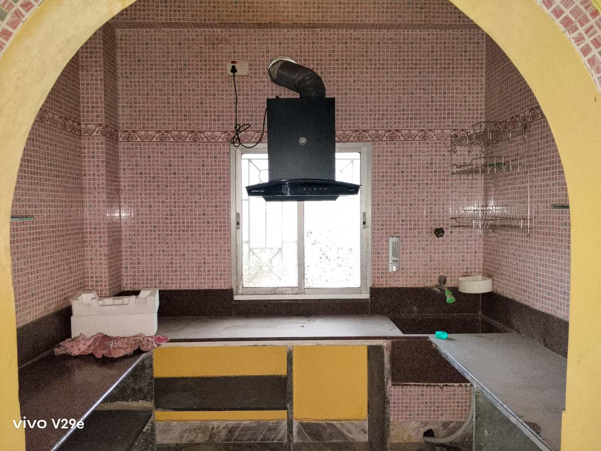 2 BHK Flat for sale in MEGHDOOT APARTMENT, BANSDRONI, REGENT PARK Kolkata — photo 16