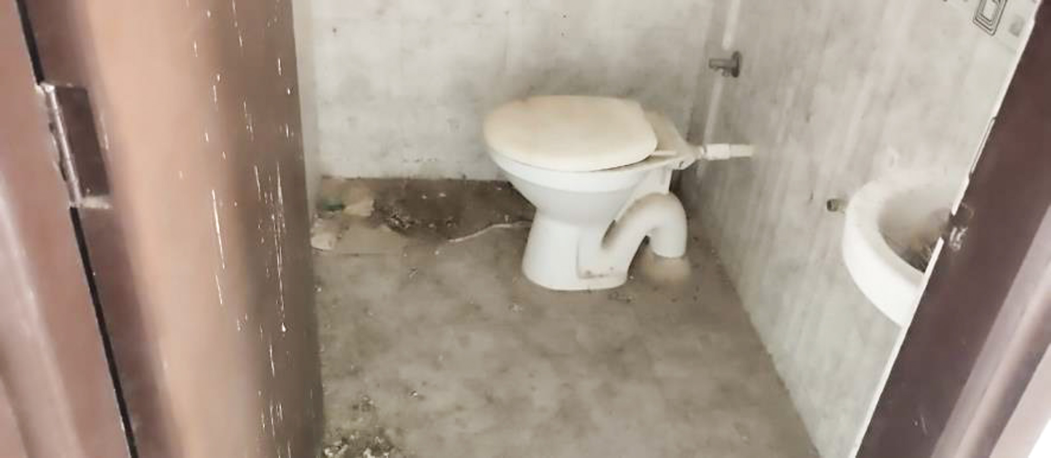Flat for sale in Gandhinagar. — photo 5