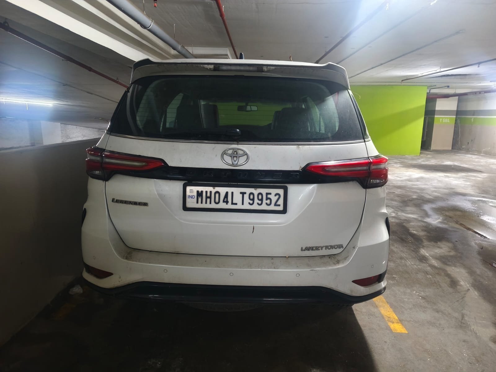 2024 Toyota Legender 4x2 Diesel AT SUV 30000 km 2 years for sale in LODHA BMC PARKING Mumbai — photo 4