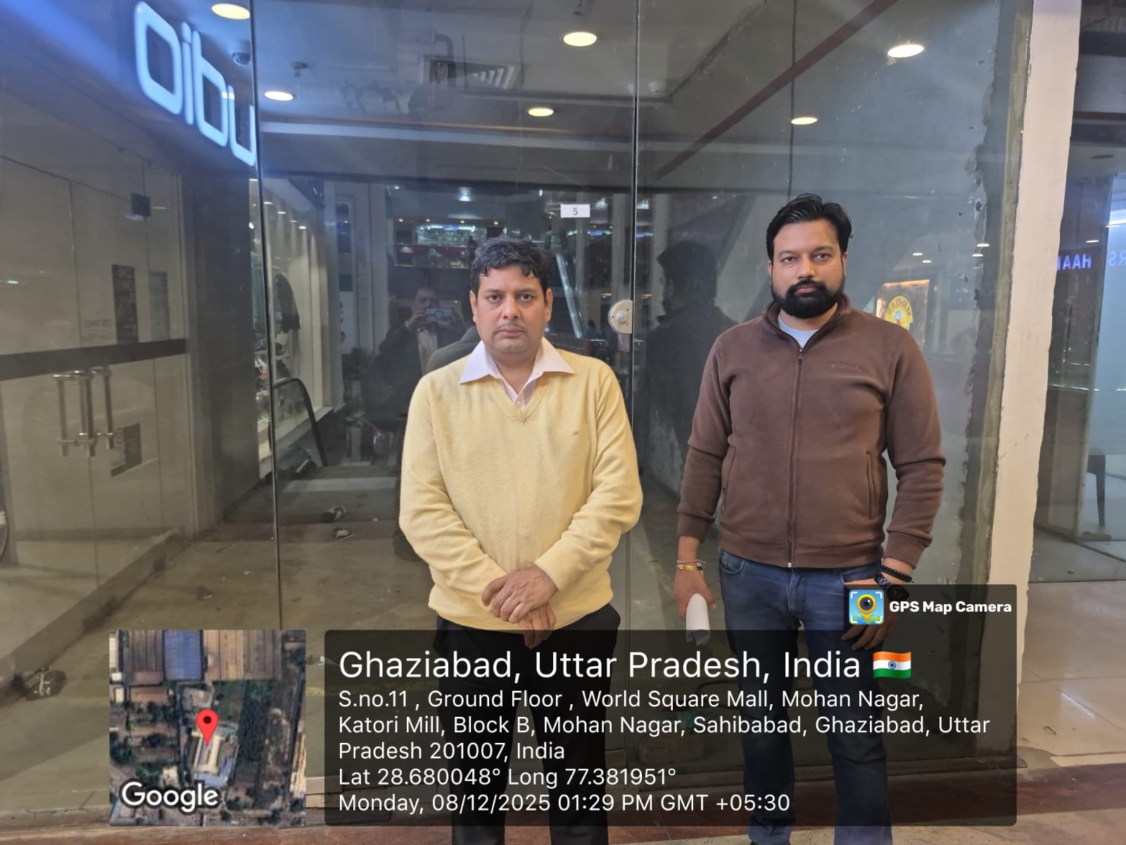 32.6 square meter Shops for sale in MOHAN NAGAR GHAZIABAD Ghaziabad — photo 1