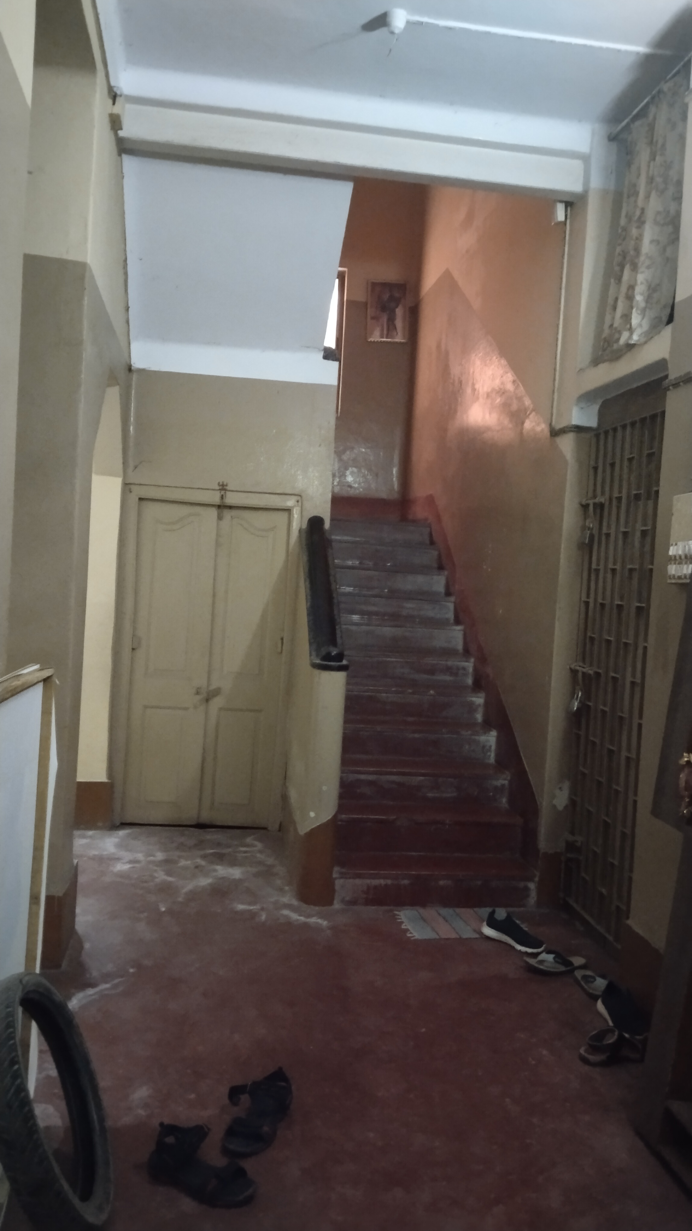 900 square feet Flat for sale in Kolkata — photo 2