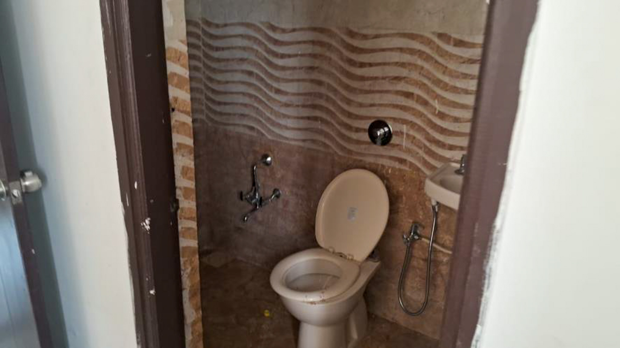 Flat for sale in Gandhinagar Gandhinagar. — photo 9