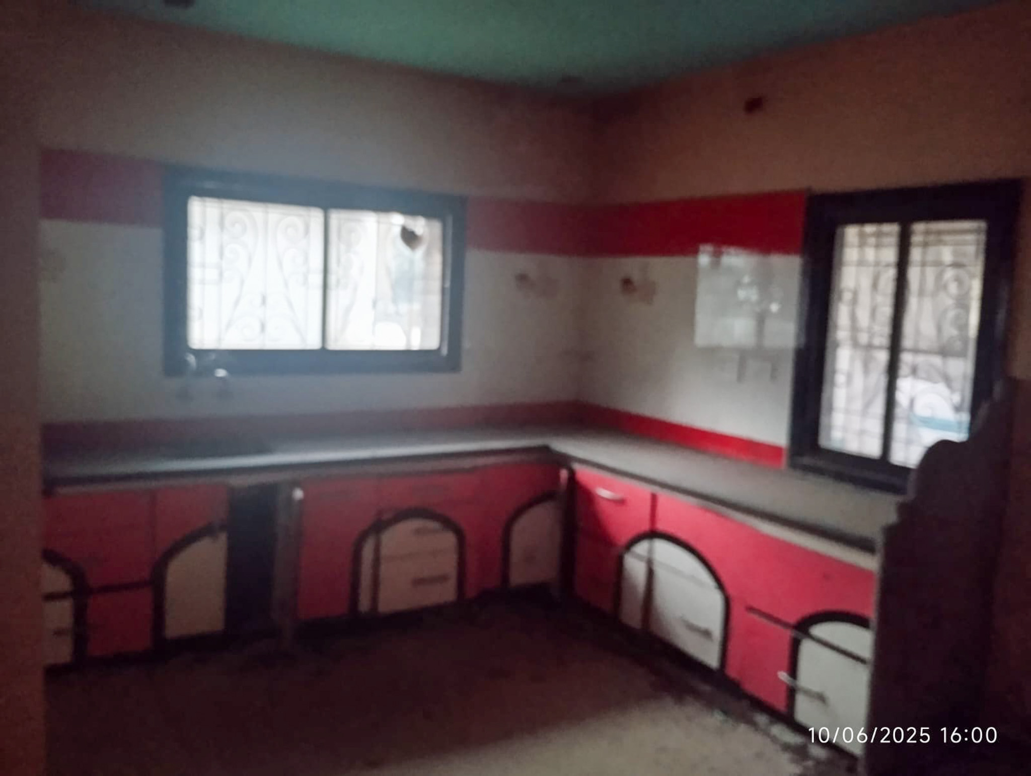 Shed with Plant and Machinery for sale in Kalamb — photo 2