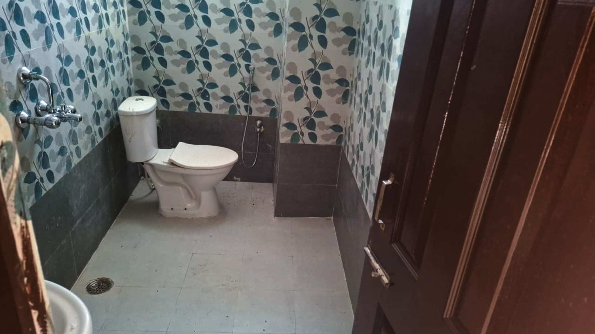 178 square meter Flat for sale in Lucknow — photo 3