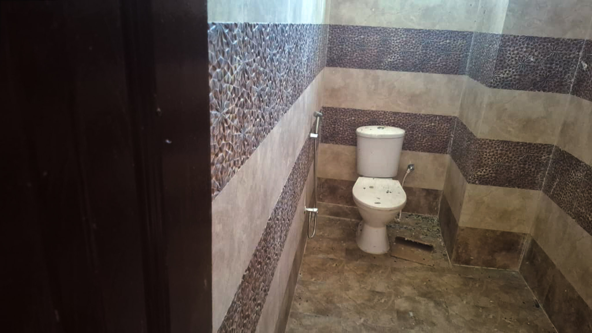 178 square meter Flat for sale in Lucknow — photo 10