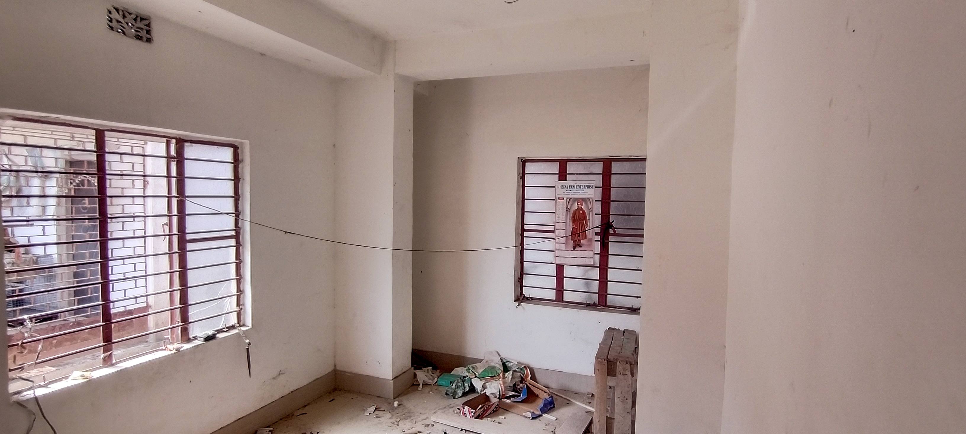 320 square feet Flat for sale in VICKY HOUSING COMPLEX, MADHYAMGRAM Kolkata — photo 1