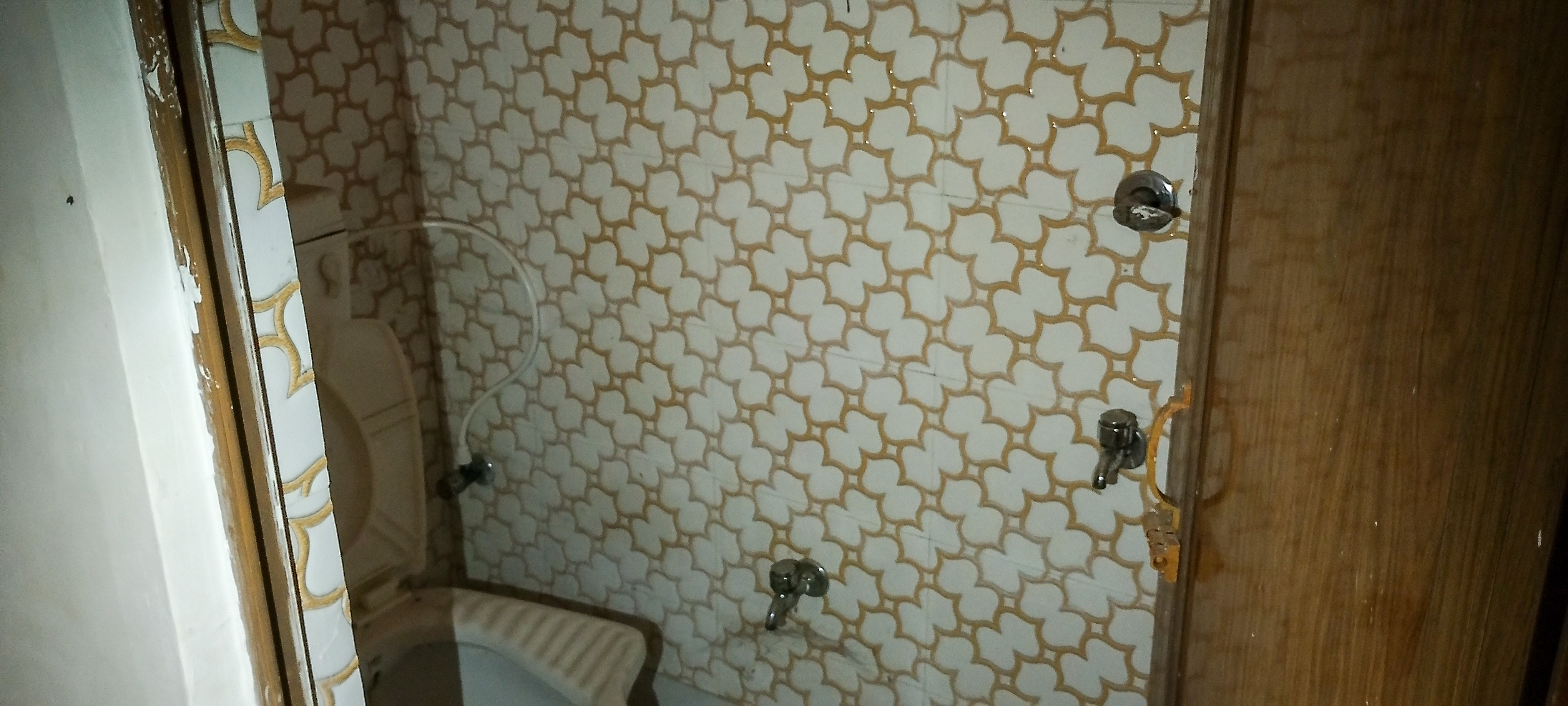 2 BHK Flat for sale in VICKY HOUSING COMPLEX, MADHYAMGRAM Koyra — photo 10